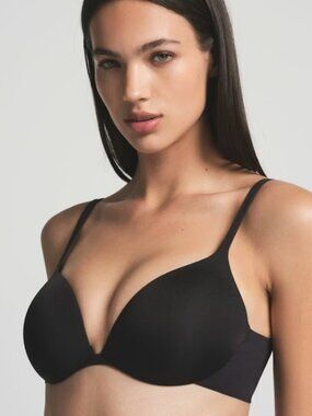 NEW SKIMS Ultimate Push-Up Plunge Bra Onyx Black 32D NWT